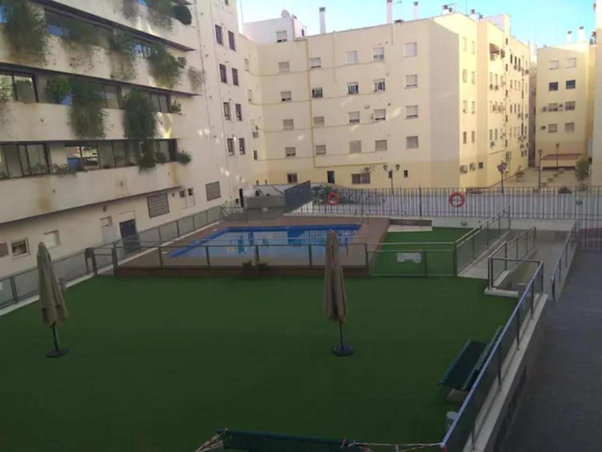 Апартаменти Edificio Trovador Севілья Екстер'єр фото